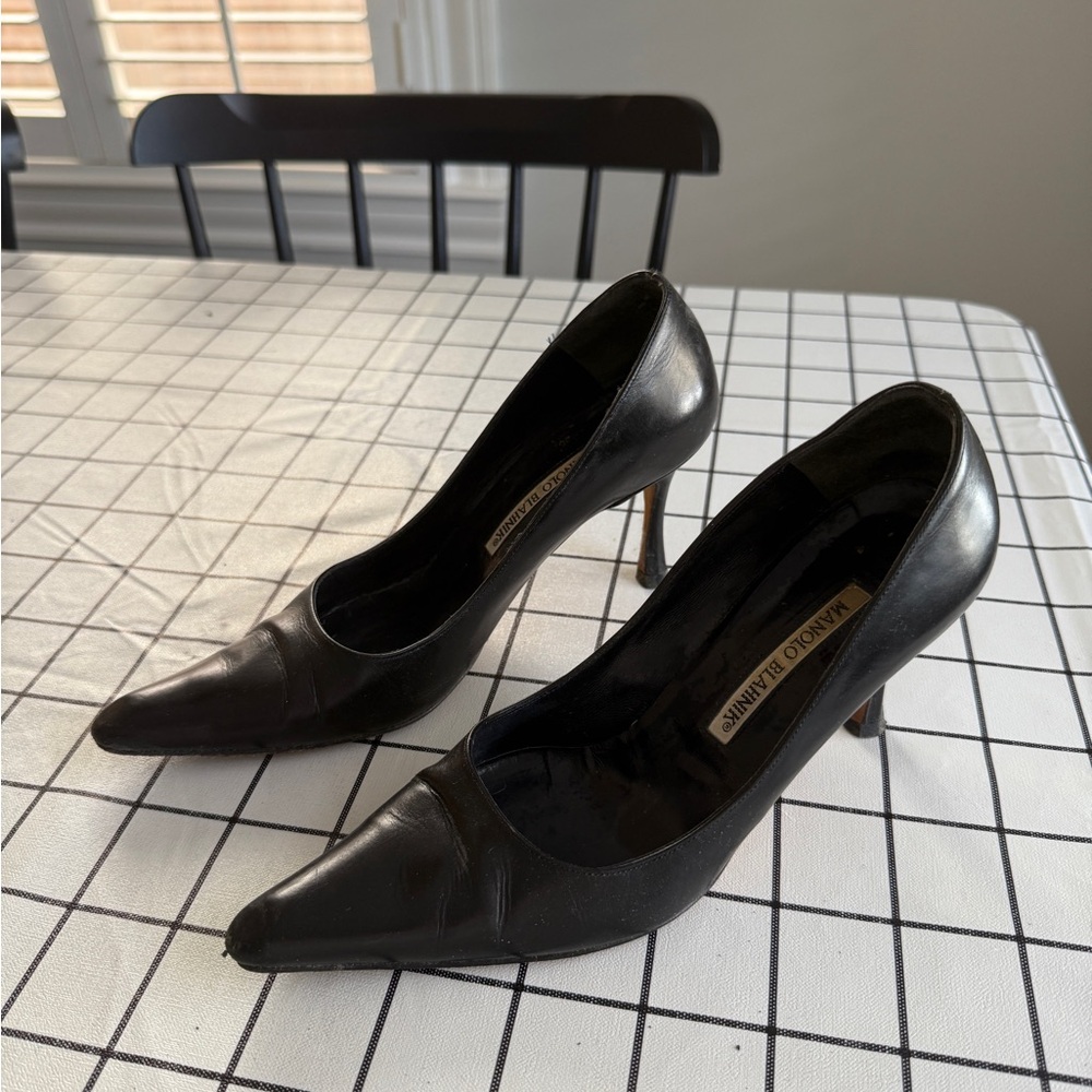 Manolo Blahnik Classic Black Heels